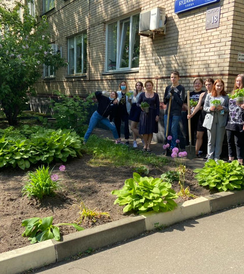 Акция по озеленению территории колледжа