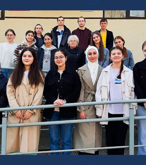 Субботник: Благоустройство и уборка территории около учебного заведения